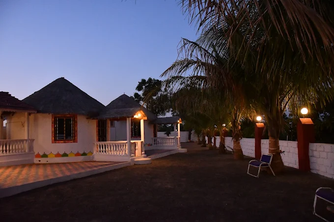 Thatched-roof cottage at Panchani Farm Villa and Resort, Kutch