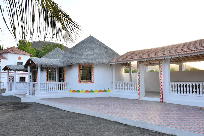 Thatched-roof cottage at Panchani Farm Villa and Resort, Kutch